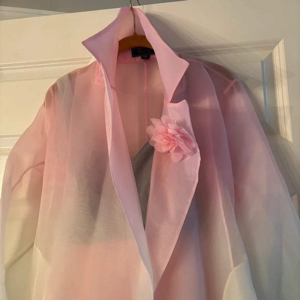 NWOT NEW C.
Wonder Christian Siriano Pink to Mint Ombre Organza Trench Coat - Picture 9 of 11